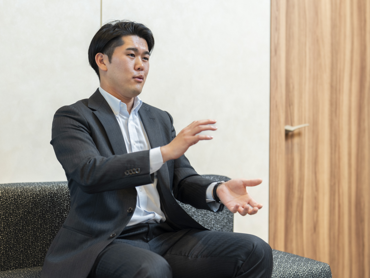 インタビューイメージ